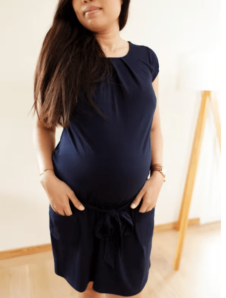 Navy Blue Maternity Pocket Dress - Elegant & Comfortable for Growing Bumps - maidwellway